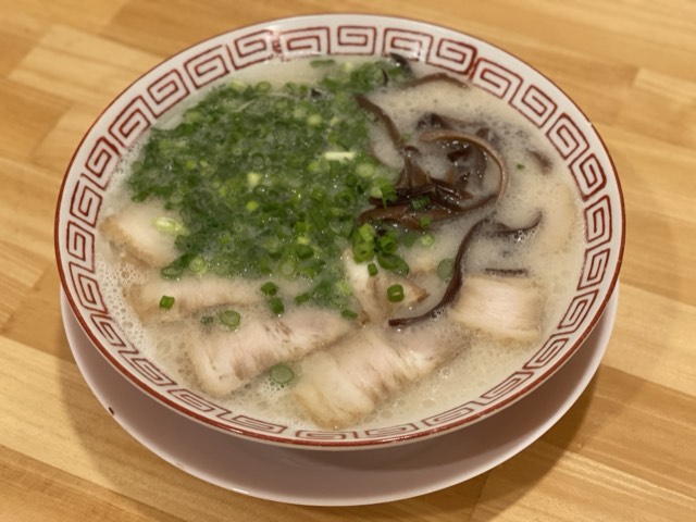 博多の豚骨ラーメン